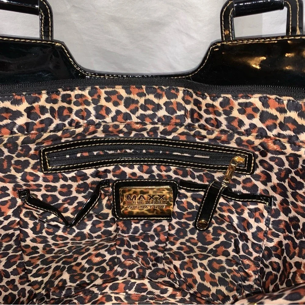 Maxx New York gorgeous faux